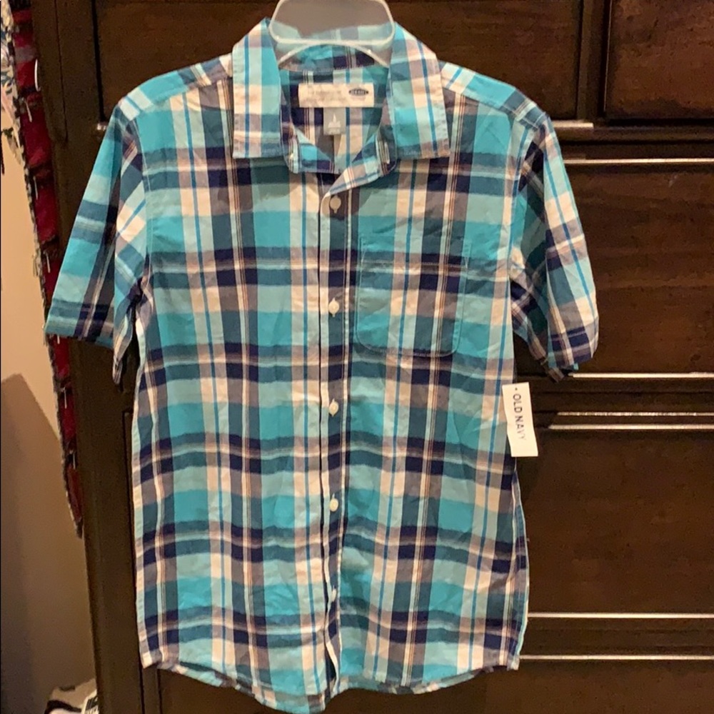 New with Tags Boys plaid shirt
